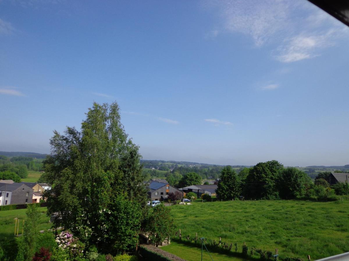 Le Chant Du Merle Neufchâteau Eksteriør billede
